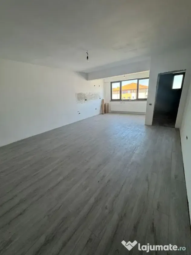 Apartament 3 camere - zona Compozitori