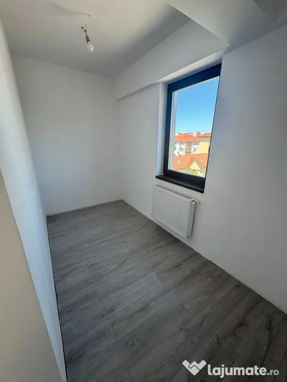 Apartament 3 camere - zona Compozitori