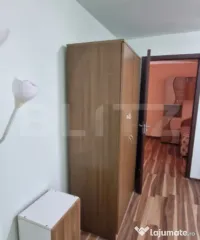 Apartament 3 camere de vânzare 