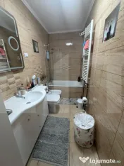 Apartament cu 3 camere, decomandat, 63mp, zona Plevna- la 2 