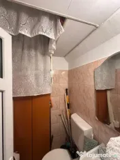 Apartament 4 camere de vanzare, in zona Poarta 6 