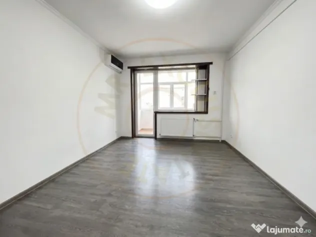 Apartament 2 camere semidecomandat/nemobilat - zona Gara Sud