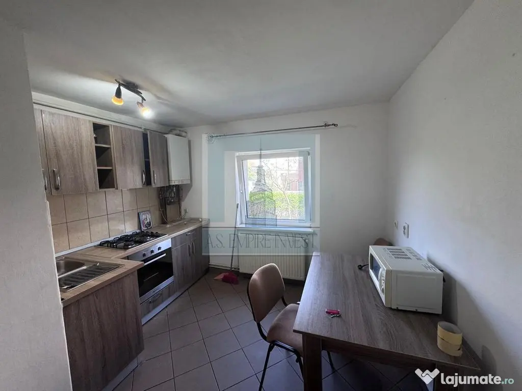 Apartament 2 camere decomandat, acces stradal, 63 mp – ...