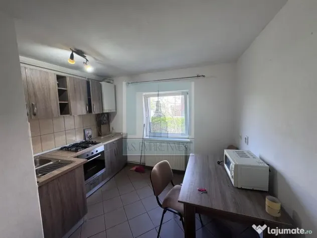 Apartament 2 camere decomandat, acces stradal, 63 mp – ...
