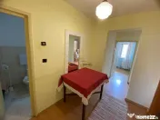 Ap. de vânzare 2 cam. decomandate Moinești-Bacău 