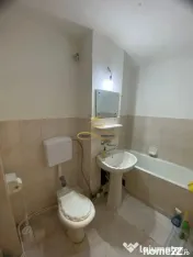 Ap. de vânzare 2 cam. decomandate Moinești-Bacău 