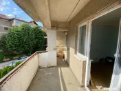 Ap. de vânzare 2 cam. decomandate Moinești-Bacău 