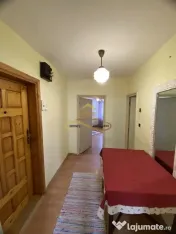 Ap. de vânzare 2 cam. decomandate Moinești-Bacău 