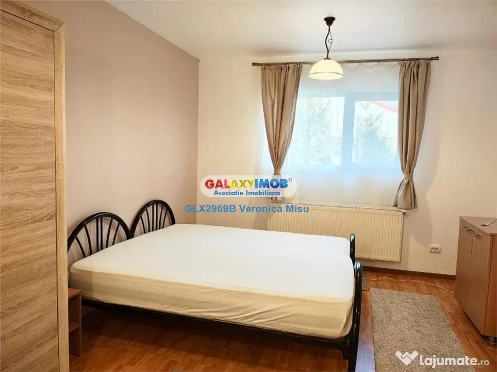 Studio de inchiriat 50mp / loc parcare/ curte / 1 Decembrie