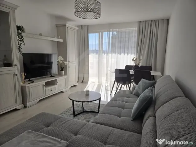 Apartament 2 camere decomandate zona Coresi 2017 70mp