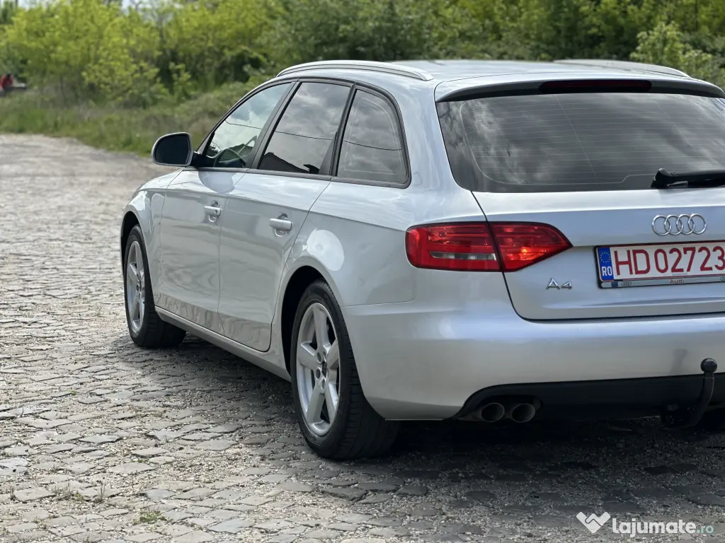 Audi A4*climatronic*2.0 diesel*2 randuri de roti*inmatriculata Ro*af.2009
