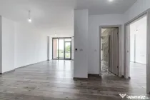 65 mp utili, bloc nou, lift și parcare inclusă. În Sub...