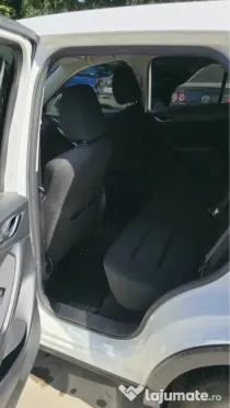 Vând Mazda CX5