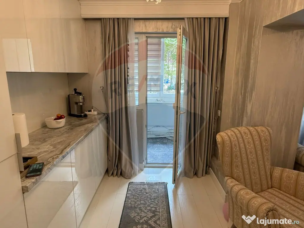 VANZARE Apartament cu 4 camere in zona Dristor