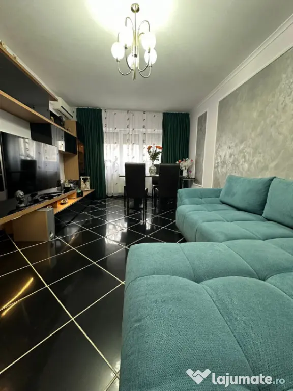 - Apartament 3 camere 72mp, ETAJ 1, Radu Negru.