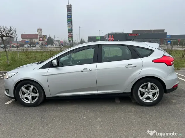 Ford Focus 2018 Automat
