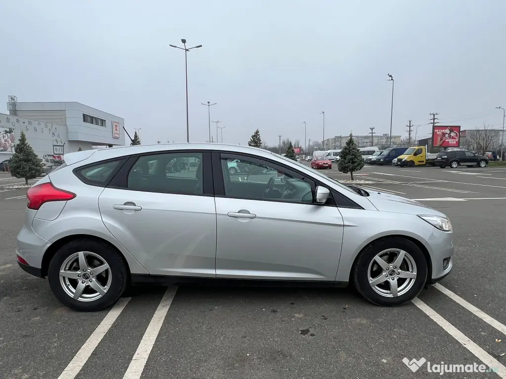 Ford Focus 2018 Automat