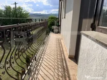 Apartament 3 camere, 60 mp, mobilat si utilat, loc de parcar