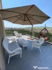 Apartament 3 camere , 74 mp utili + 3 LOCURI DE PARCARE , UN 
