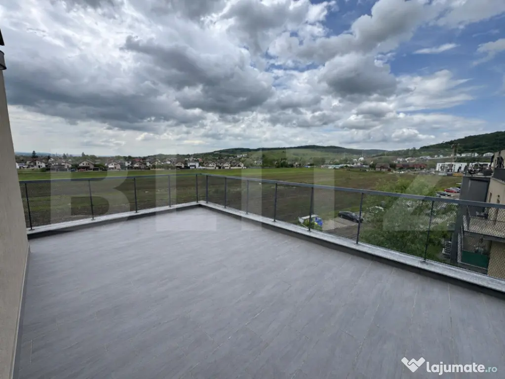 Apartament 3 camere , 74 mp utili + 3 LOCURI DE PARCARE , UN