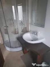 Apartament trei camere in vila situat in Busteni