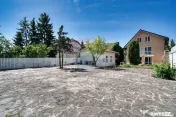De vânzare proprietate mare S+P+1+M, comision 0% 