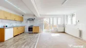 De vânzare proprietate mare S+P+1+M, comision 0% 