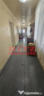 CASA SE VANZARE!!! 