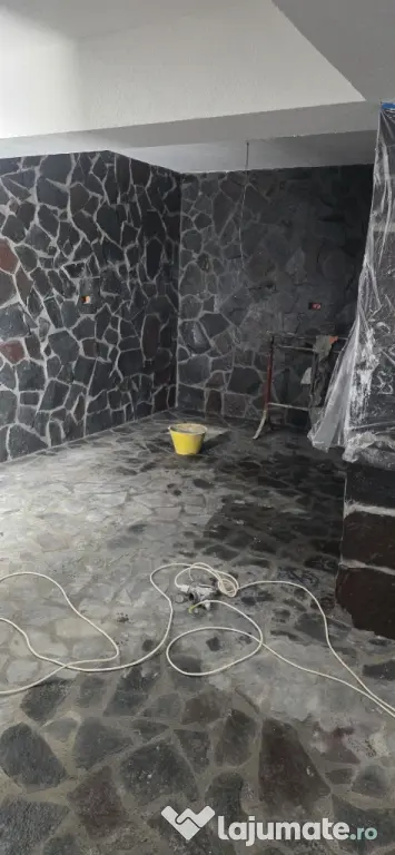 Executăm lucrări de amenajări exterioare și construcții