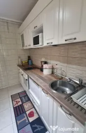 Piata Resita - apartament modern 3 camere 