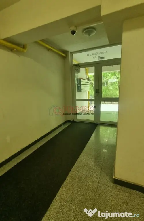 Piata Resita - apartament modern 3 camere