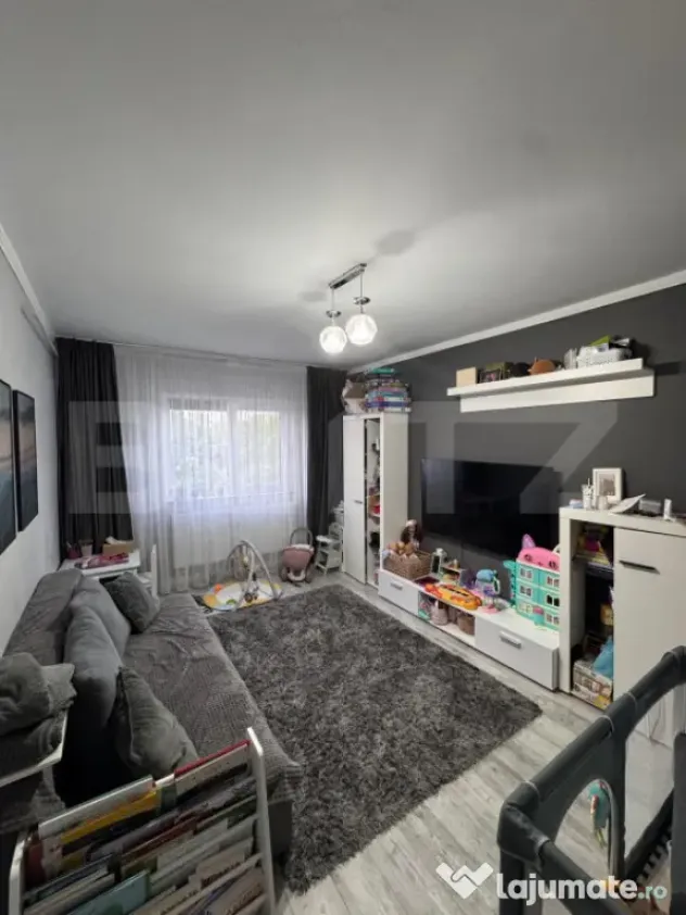 Apartament 2 camere de vanzare, 49 mp, decomandat, zona Nico