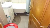 Inchiriez apartament 3 camere in Deva, zona Scarisoara, etaj 2, 