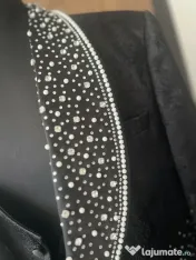 Vând costum ginere 