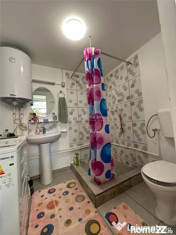 Casa Cocheta, Locuibila imediat, cu Gradina si Curte,1500mp