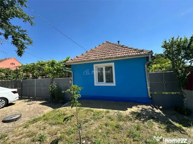 Casa Cocheta, Locuibila imediat, cu Gradina si Curte,1500mp