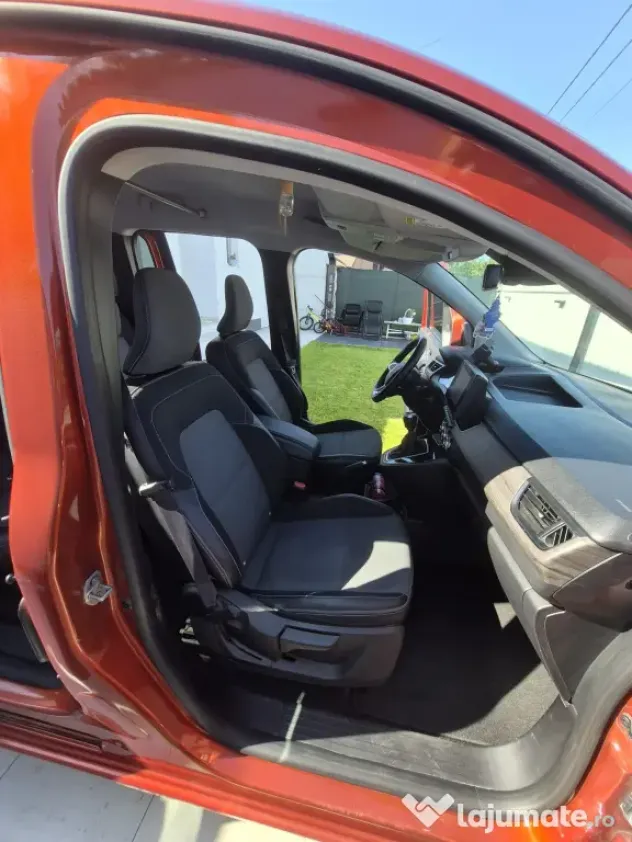 Renault Kangoo Model Nou (2021) - Benzină - Mașină de Familie