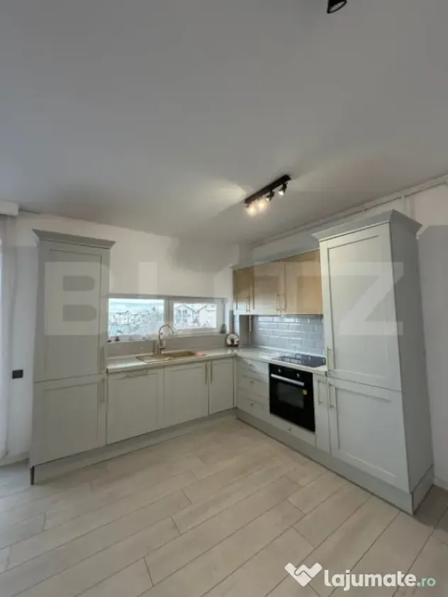 Apartament 2 camere, 55 mp, parcare subterana, zona Cetatii