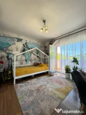Apartament 3 camere, 77 mp, 2 băi, etaj 1, parcare, Sub Cet 