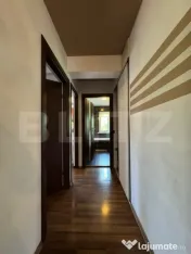 Apartament 3 camere, 77 mp, 2 băi, etaj 1, parcare, Sub Cet 
