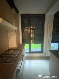 Studio 2 cam cu terasă, 54 mp, Unirii, Decebal, central, centrală proprie