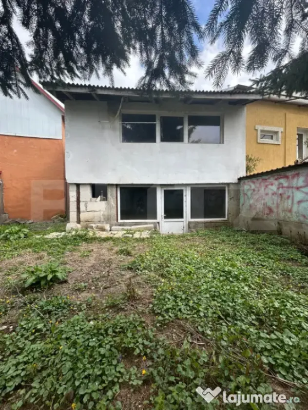 Casa de vanzare, 197 mp, zona Centru - Dej