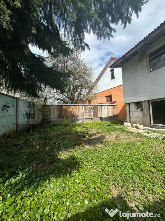 Casa de vanzare, 197 mp, zona Centru - Dej