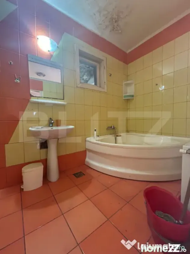 Casa de vanzare, 197 mp, zona Centru - Dej - Dej (Cluj)