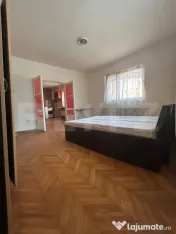 Casa de vanzare, 197 mp, zona Centru - Dej