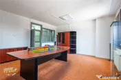 O investitie cu substanta:spatiu amplu, versatil, valoros po
