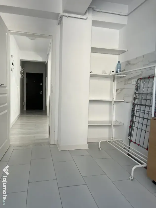 Vand apartament 2 camere str. Pepinierii