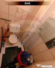 Apartament de vanzare la etaj intermediar intre scoli si ...