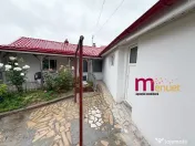 Casa renovata , zona Alexandru cel Bun
