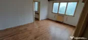 Zona Meda, 2 camere, etaj 1